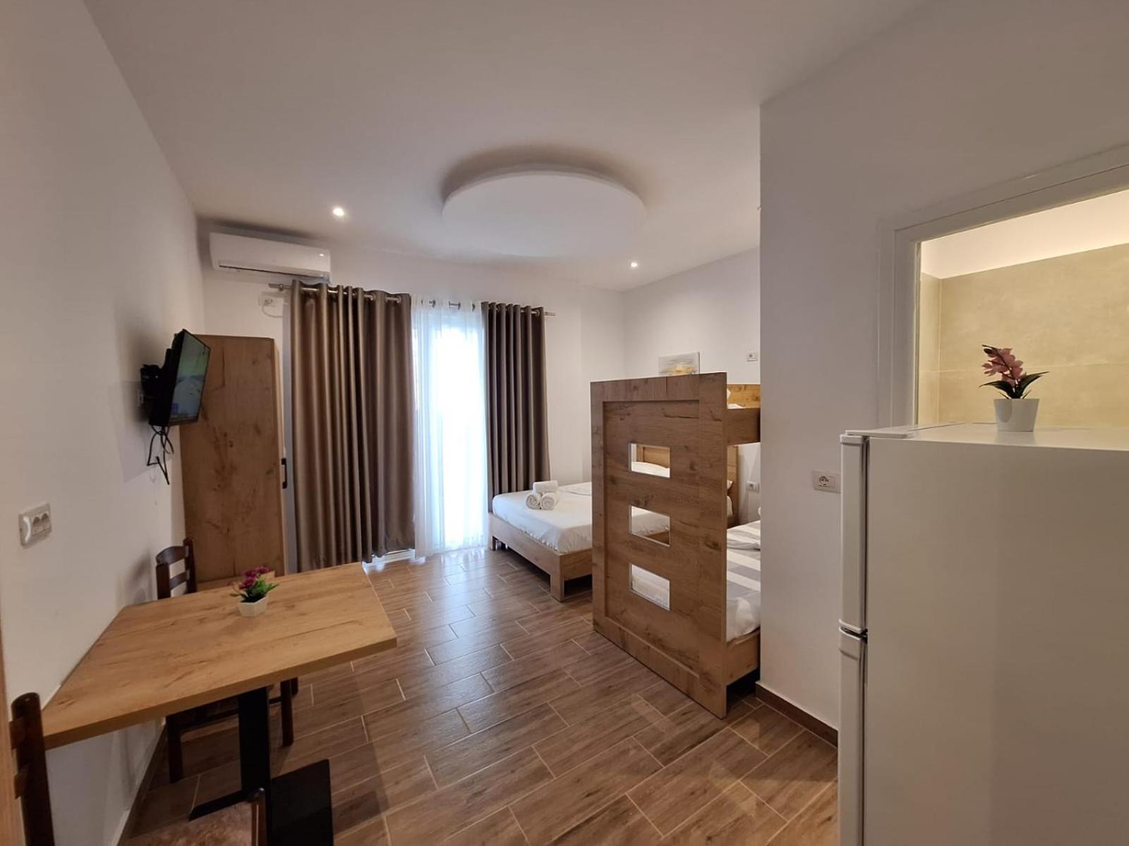 Xuxi Apartments Lukovë Exteriér fotografie
