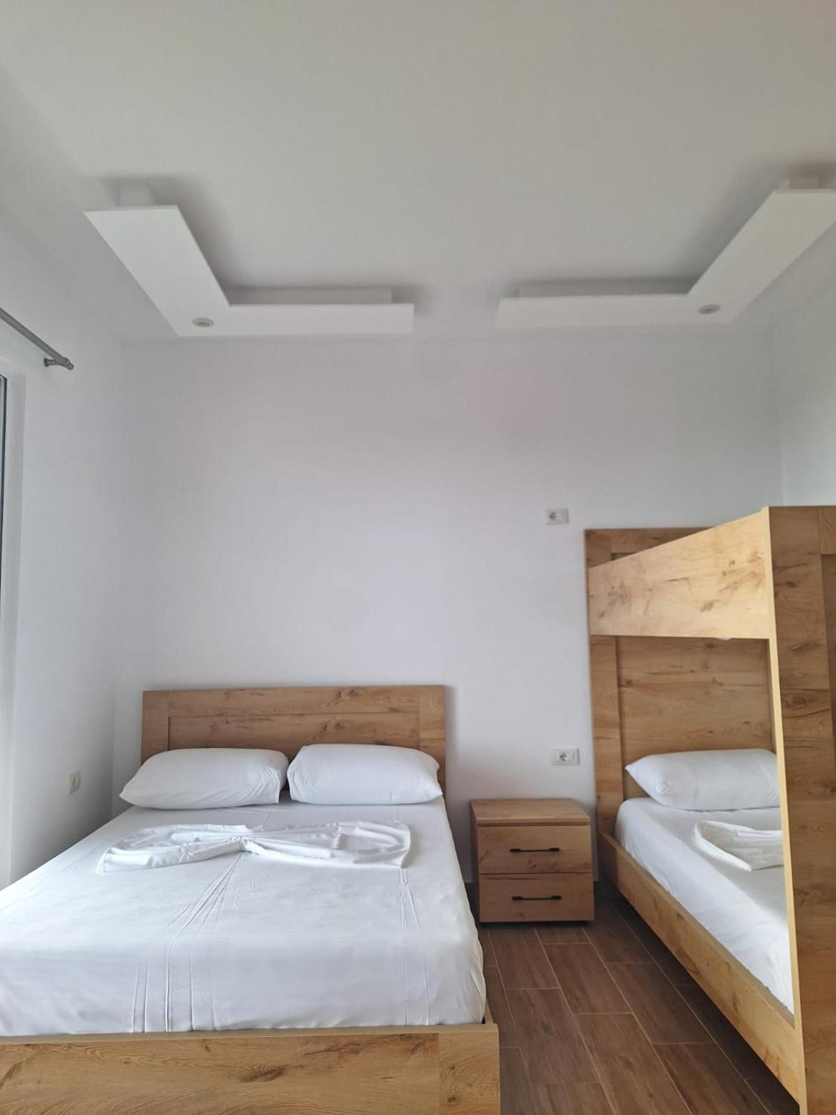 Xuxi Apartments Lukovë Exteriér fotografie