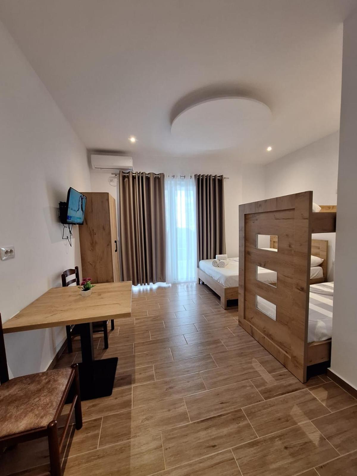 Xuxi Apartments Lukovë Exteriér fotografie