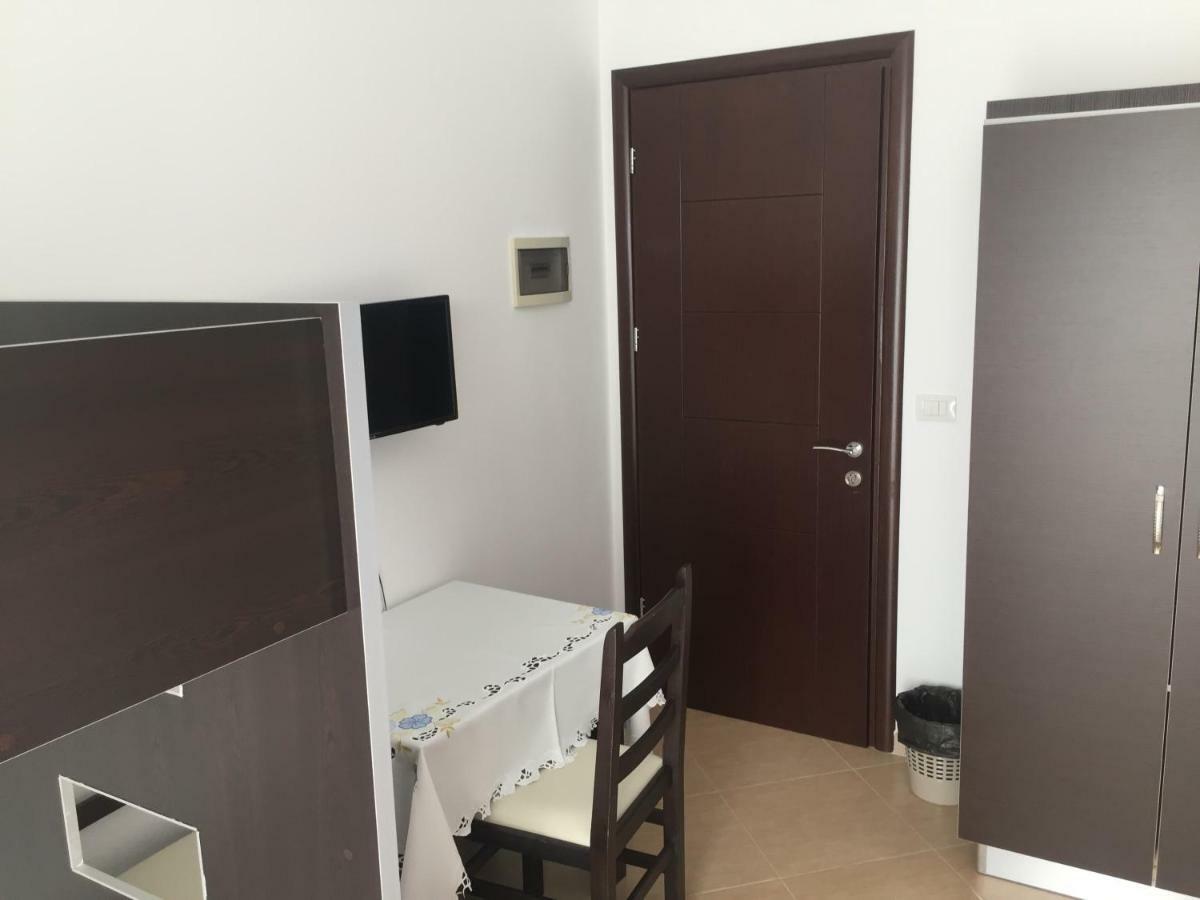Xuxi Apartments Lukovë Exteriér fotografie
